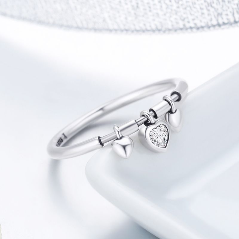 نمط Ig غير رسمي شكل القلب الفضة الاسترليني سحر ترصيع الزركون خاتم سحر