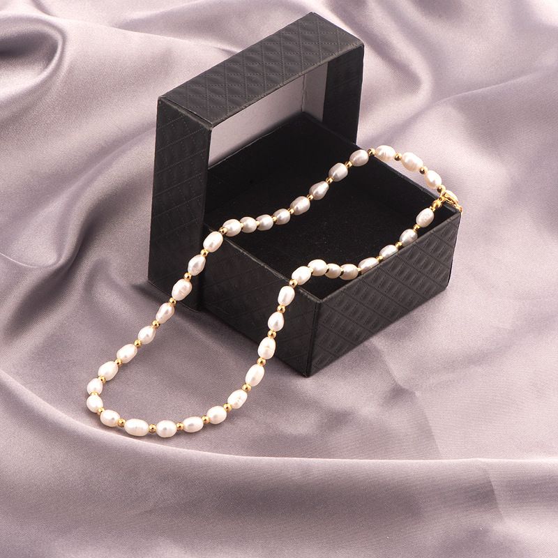 Lady Solid Color Freshwater Pearl Titanium Steel Beaded Plating Necklace