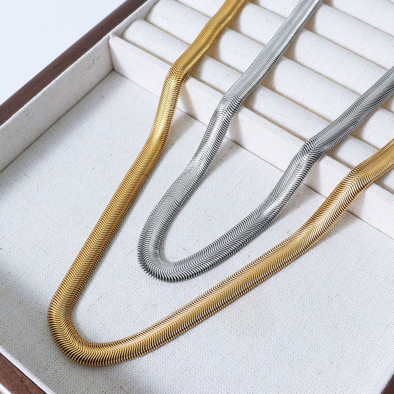 Hip Hop Einfacher Stil Einfarbig Titan Stahl Überzug 18 Karat Vergoldet Halskette
