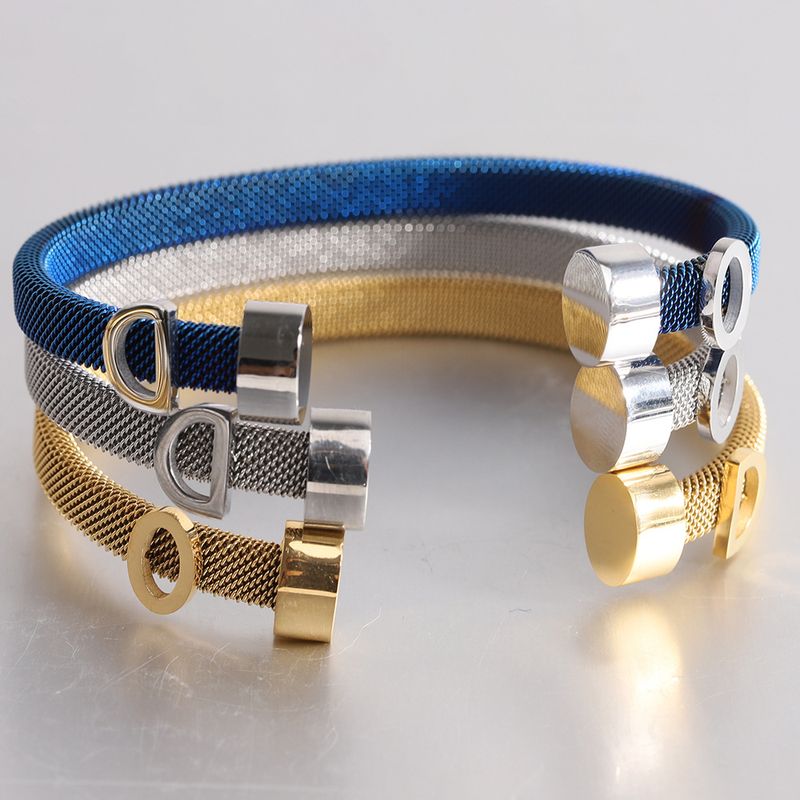 De Gros Style Simple Couleur Unie Acier Inoxydable Placage Bracelet