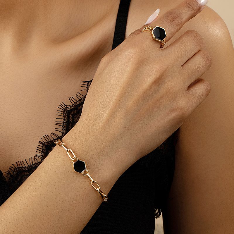 Elegant Luxurious Geometric Alloy Plating 14k Gold Plated Women's Rings Bracelets
