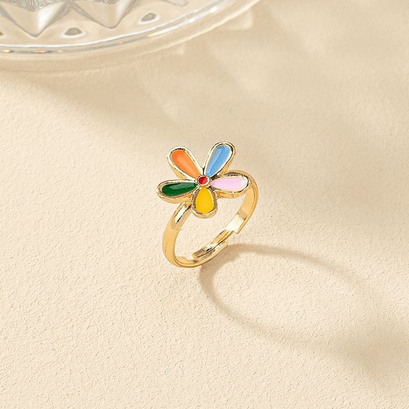 Retro Simple Style Flower Gold Plated Alloy Wholesale Rings