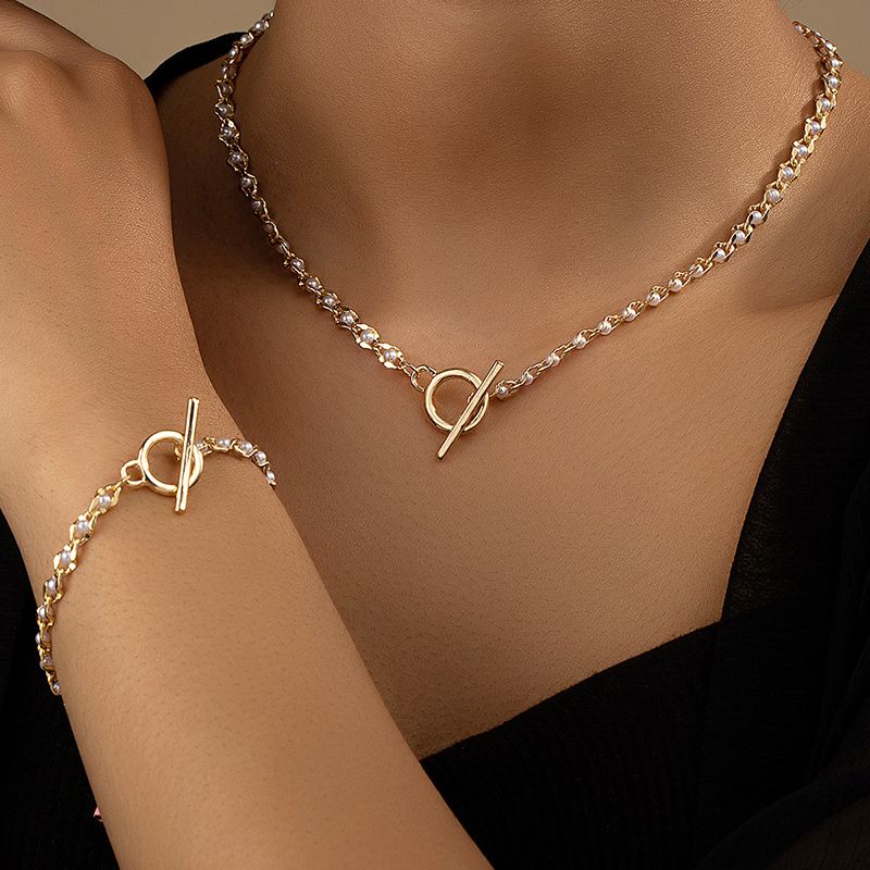 Elegant Simple Style Solid Color Alloy Plating 14k Gold Plated Women's Bracelets Necklace
