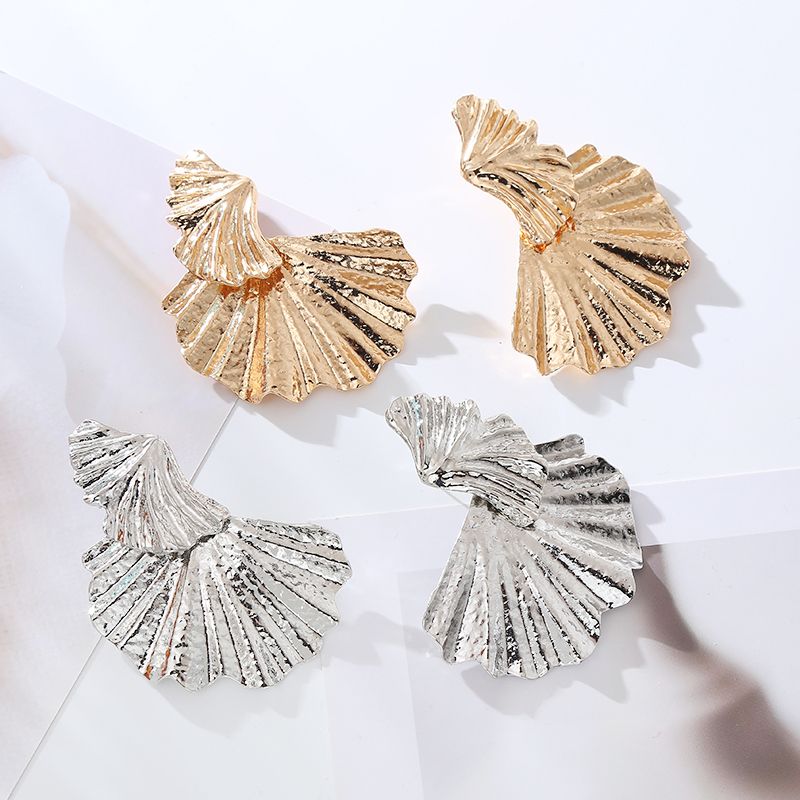 Wholesale Jewelry Lady Ginkgo Leaf Alloy Gold Plated Silver Plated Plating Ear Studs