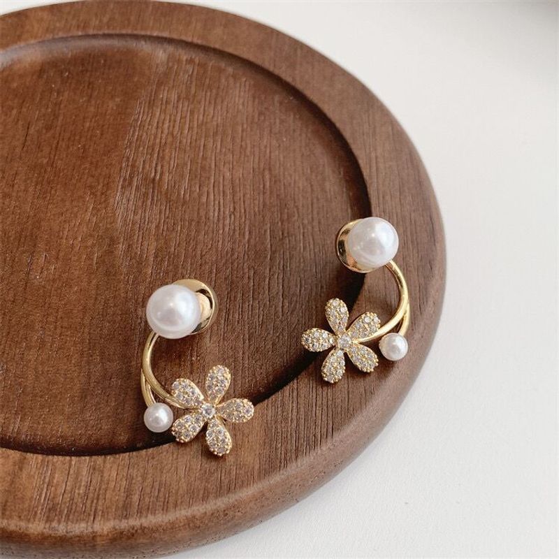 1 Pair Pastoral Simple Style Flower Inlay Copper Zircon Ear Studs