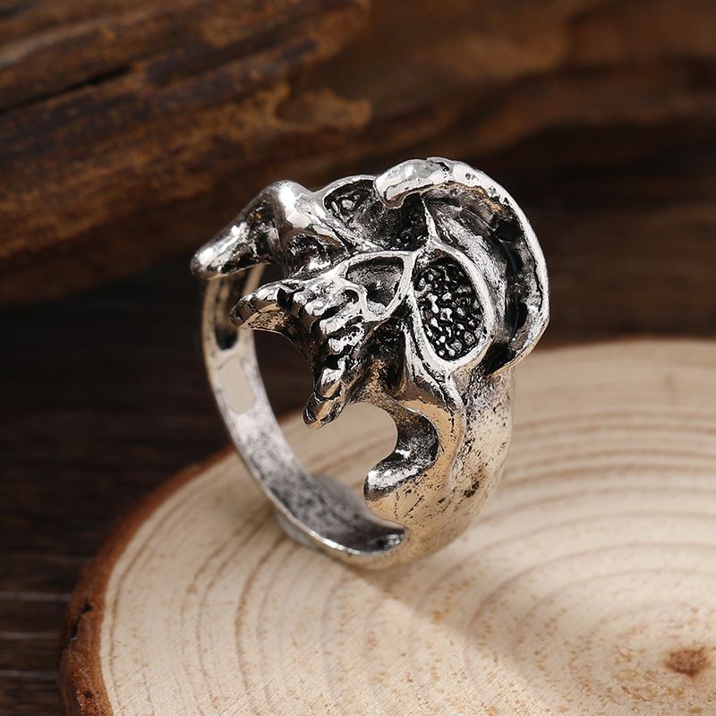 Vintage Style Rock Skull Alloy Silver Plated Men's Rings