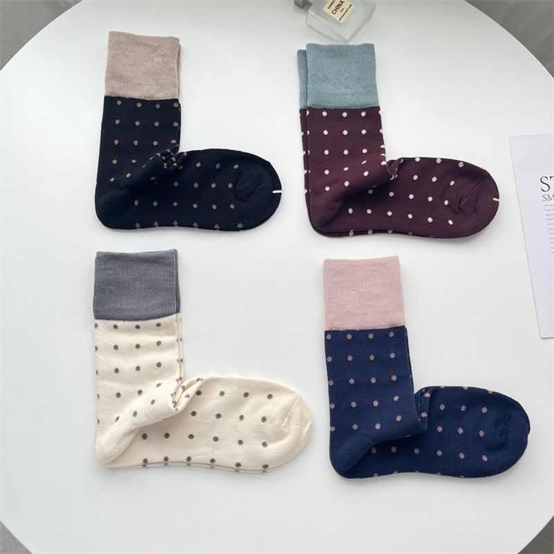 Frau Vintage-stil Farbblock Punktmuster Baumwolle Crew Socken Ein Paar