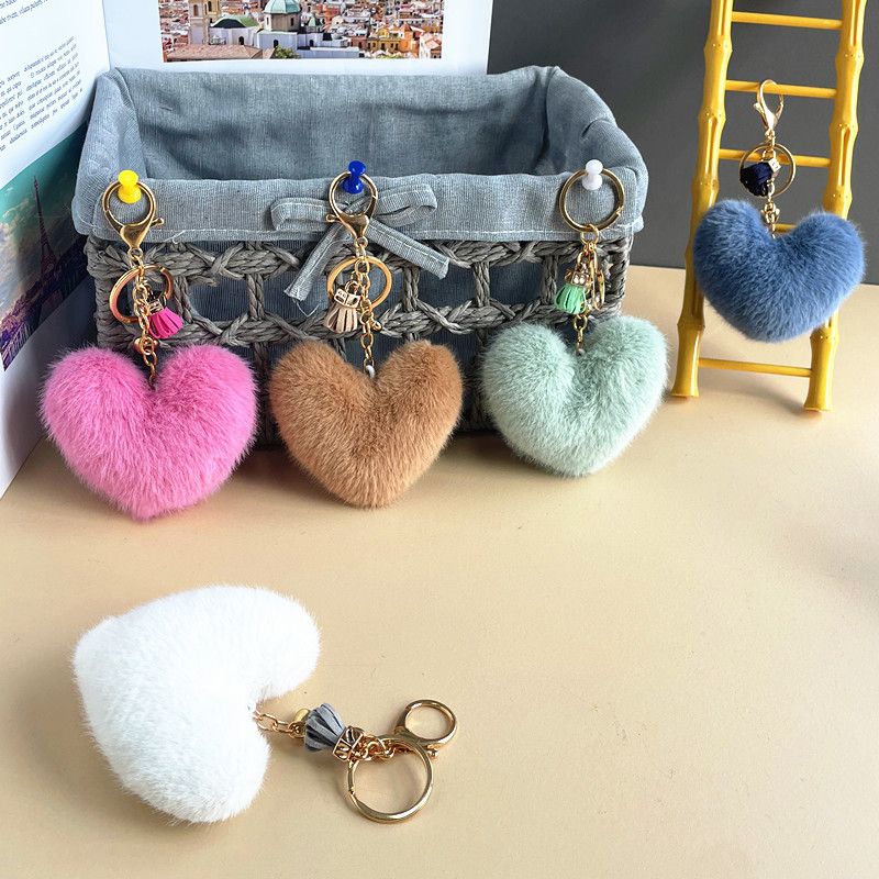 Cute Heart Shape Imitated Mink Unisex Bag Pendant Keychain