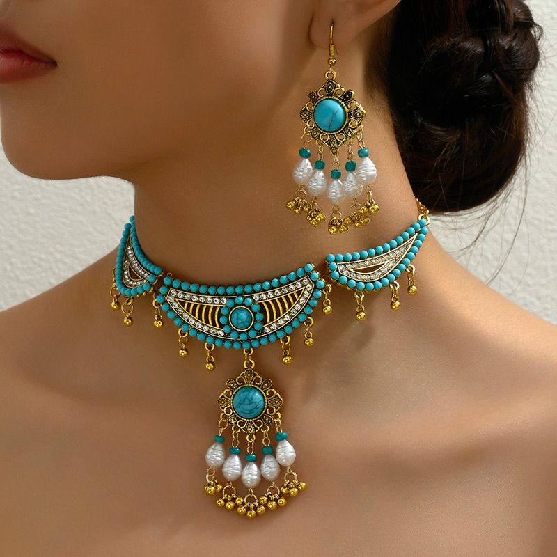 European And American Fashion Retro Simple Turquoise Accessories Exaggerated Temperamental Women's Necklace Earrings Women's Jewelry Set