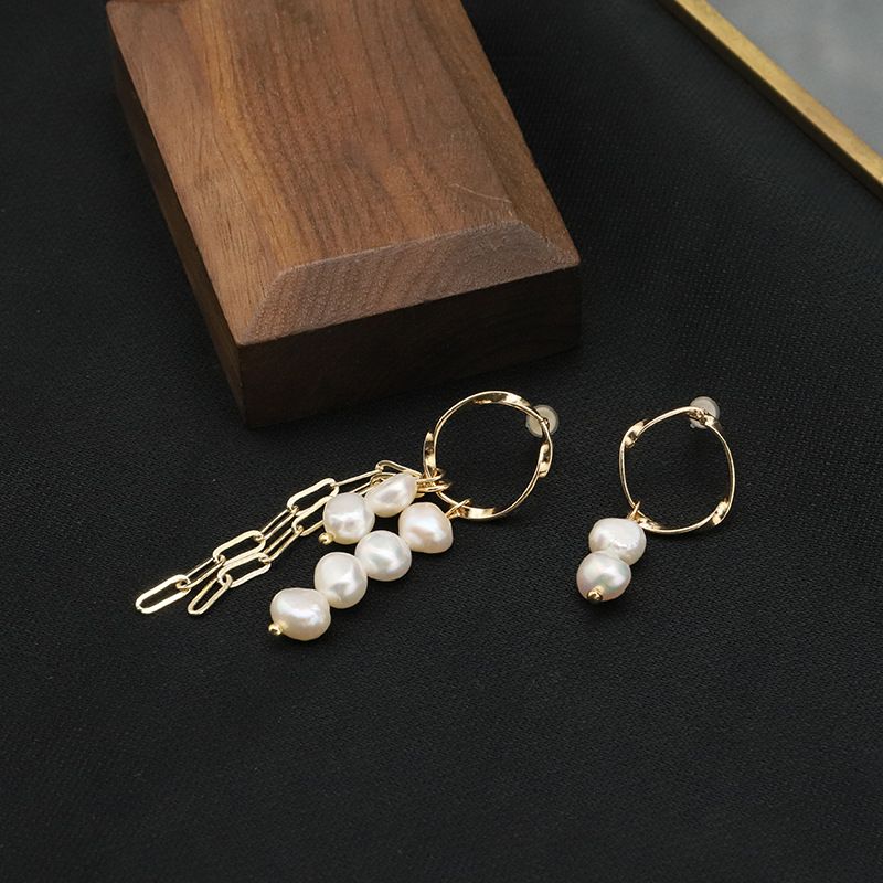 1 Paire Style Simple Rond Patchwork Placage Perle D'eau Douce Le Cuivre Plaqué Or 18k Boucles D'oreilles