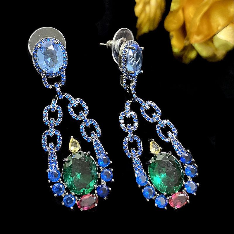 Wholesale Jewelry Exaggerated Shiny Oval Metal Zircon Inlay Drop Earrings