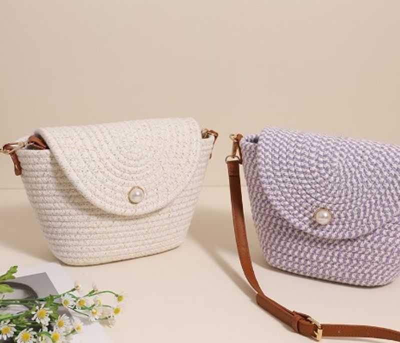 Women's Medium Polyester Solid Color Vintage Style Classic Style Square Magnetic Buckle Jelly Bag