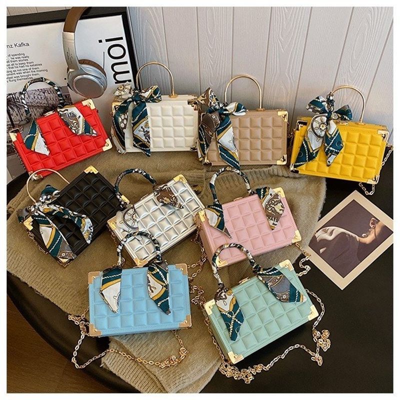 Women's Small Pu Leather Color Block Vintage Style Square Lock Clasp Handbag