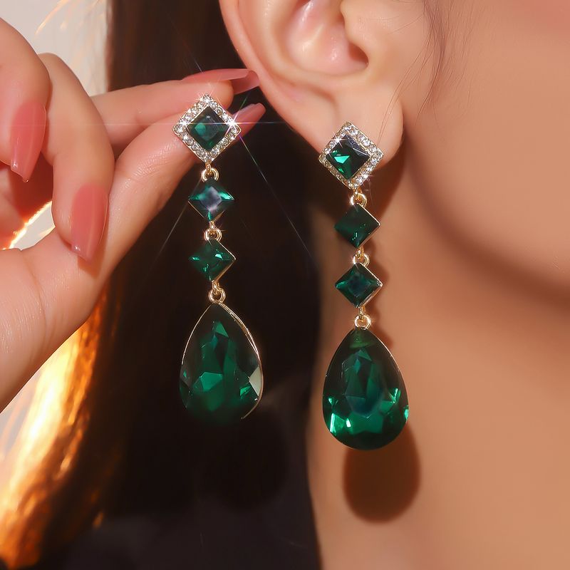 1 Pair Elegant Luxurious Water Droplets Rhombus Plating Inlay Alloy Rhinestones Zircon Silver Plated Drop Earrings