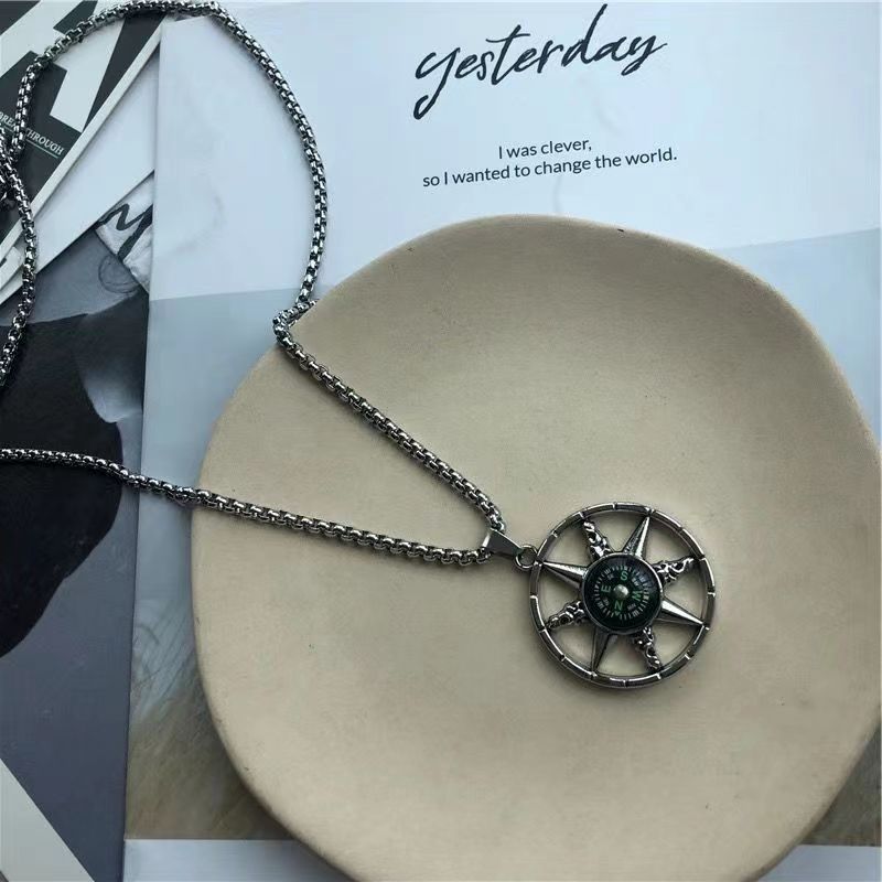 Casual Round Alloy Acrylic Unisex Pendant Necklace