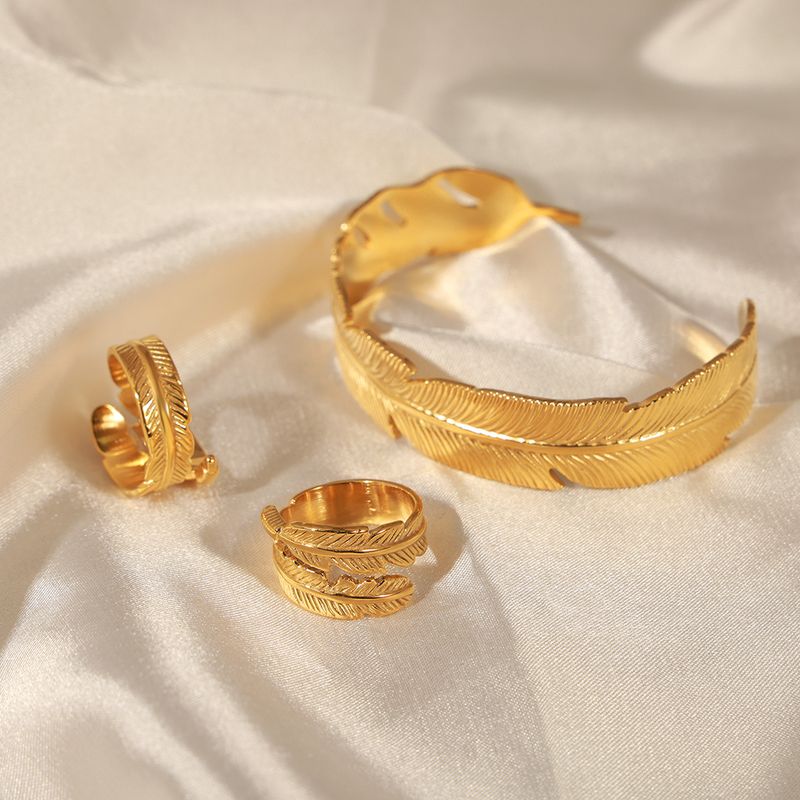 Elegant Simple Style Feather Titanium Steel Plating 18k Gold Plated Rings Bracelets