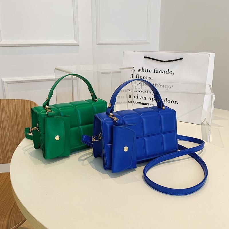 Women's Medium Pu Leather Solid Color Streetwear Square Magnetic Buckle Handbag