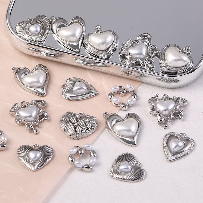 1 Piece Sweet Heart Shape Alloy Plating Inlay Pendant Jewelry Accessories