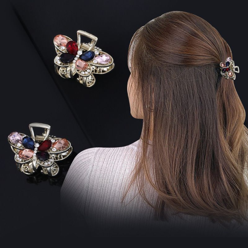 Women's Elegant Butterfly Metal Plating Hair Claws