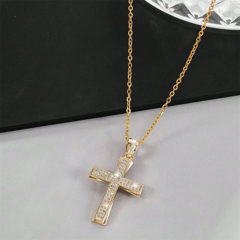 Classical Cross Copper Plating Inlay Zircon Gold Plated Pendant Necklace