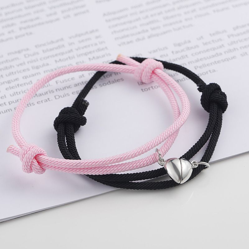 Style Simple Forme De Cœur Fil Enveloppé Alliage Aimant Placage Coupler Bracelets