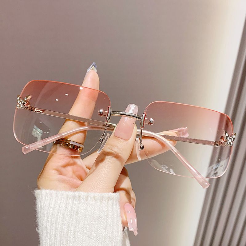 Elegant Simple Style Gradient Color Butterfly Pc Square Diamond Frameless Women's Sunglasses