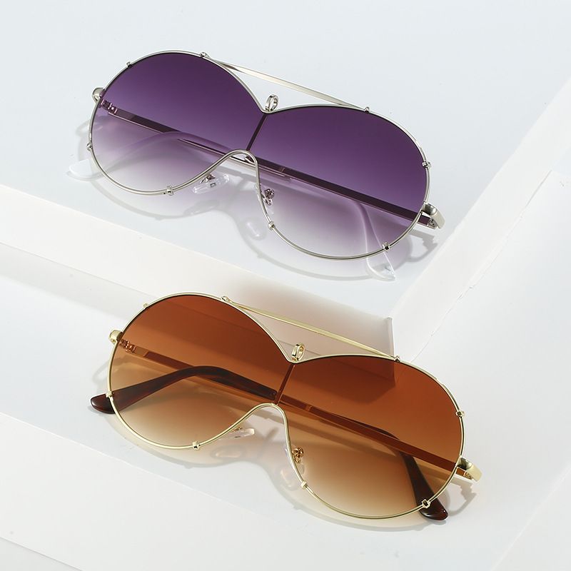 Ig-stil Einfacher Stil Einfarbig Pc Speziell Geformter Spiegel Vollbild Sonnenbrille Der Frauen