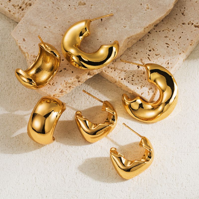 1 Pair Vintage Style Simple Style C Shape Water Plating Copper 18k Gold Plated Ear Studs