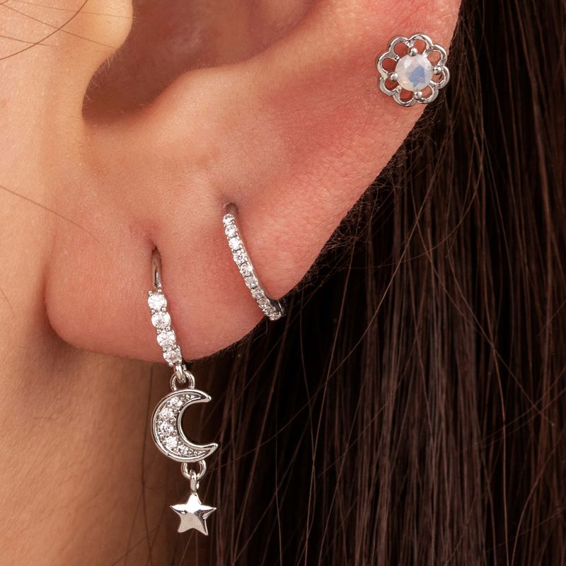 1 Pièce Style IG À La Française Style Simple Star Lune Fleur Évider Incruster Le Cuivre Zircon Boucles D'oreilles Des Boucles D'Oreilles Boucles D'Oreilles