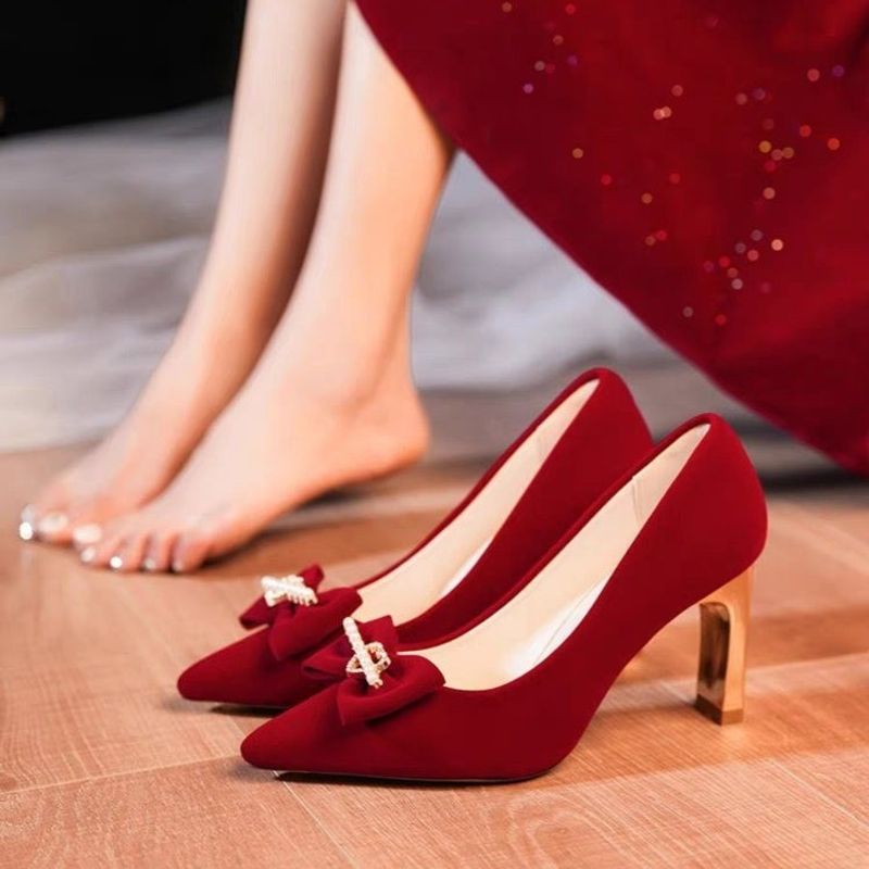 Women's Elegant Solid Color Point Toe Pumps