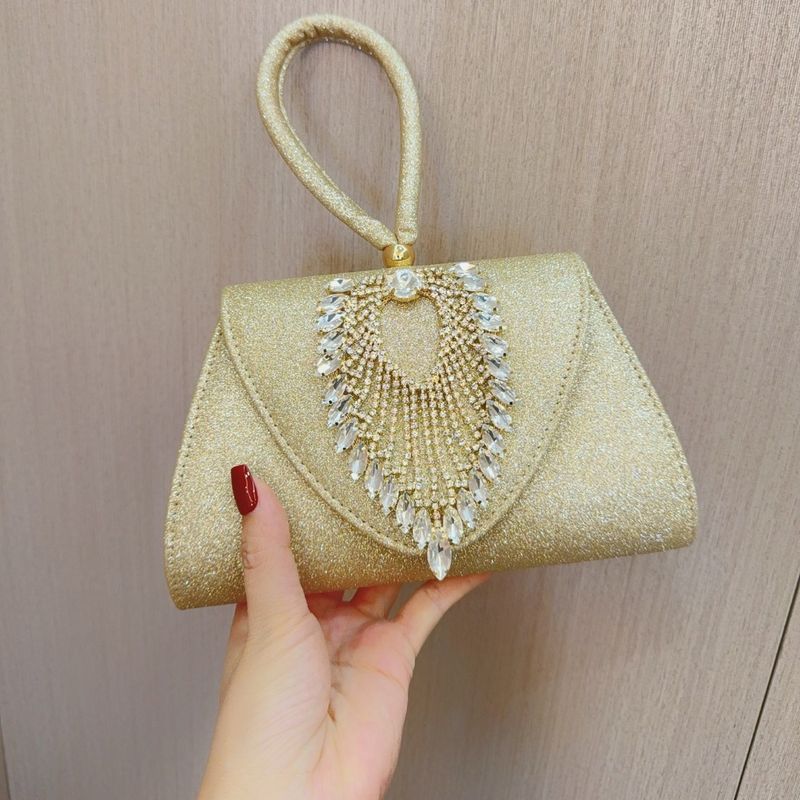 Women's Polyester Solid Color Vintage Style Classic Style Shell Flip Cover Evening Bag