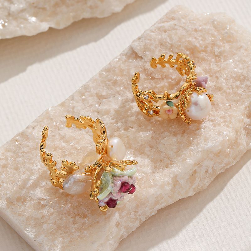 Baroque Style Vacation Flower Copper Plating Hollow Out Inlay Freshwater Pearl Zircon 18k Gold Plated Open Rings