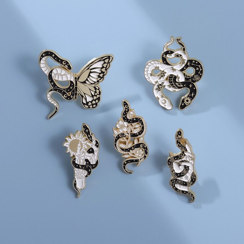 Vintage Style Flower Snake Butterfly Alloy Plating Unisex Brooches