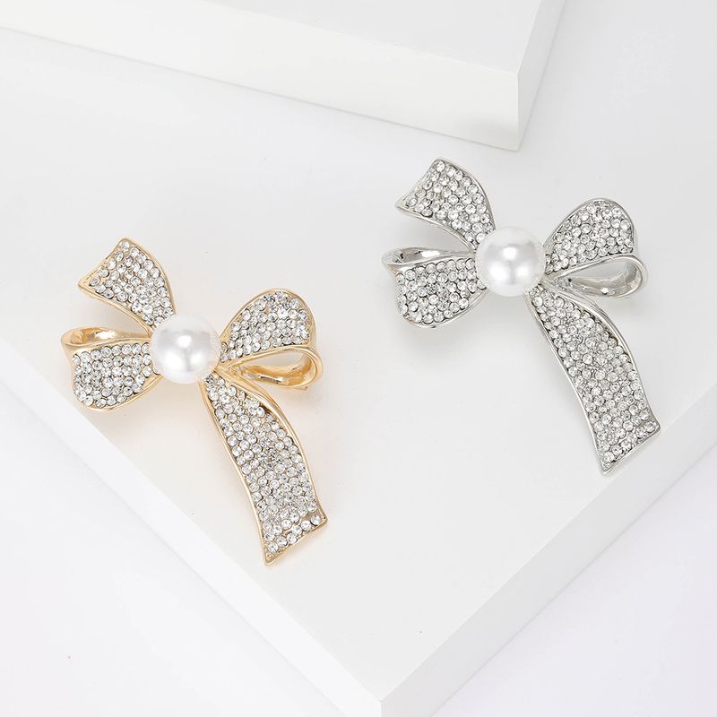 Elegant Glam Bow Knot Alloy Plating Inlay Artificial Pearls Rhinestones Women's Brooches