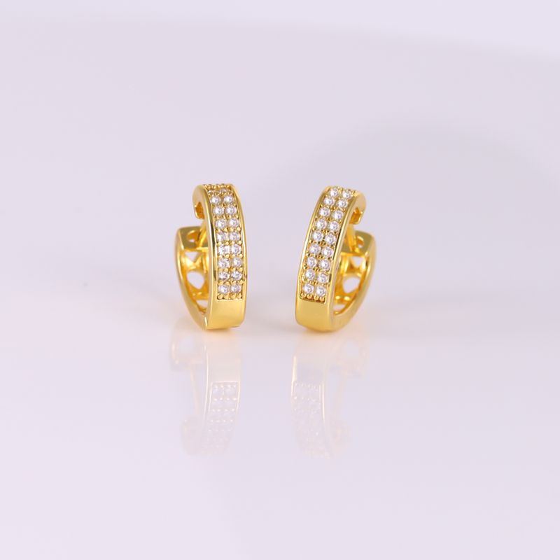 1 Pair Elegant Simple Style Heart Shape Inlay Copper Zircon 18K Gold Plated Hoop Earrings