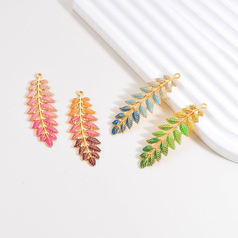 A Pack Of 3 Simple Style Leaves Stainless Steel Enamel Pendant Jewelry Accessories