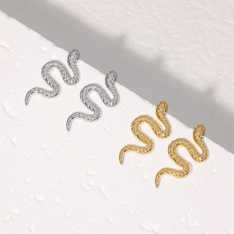 1 Pair Punk Snake Plating 304 Stainless Steel 18K Gold Plated Ear Studs