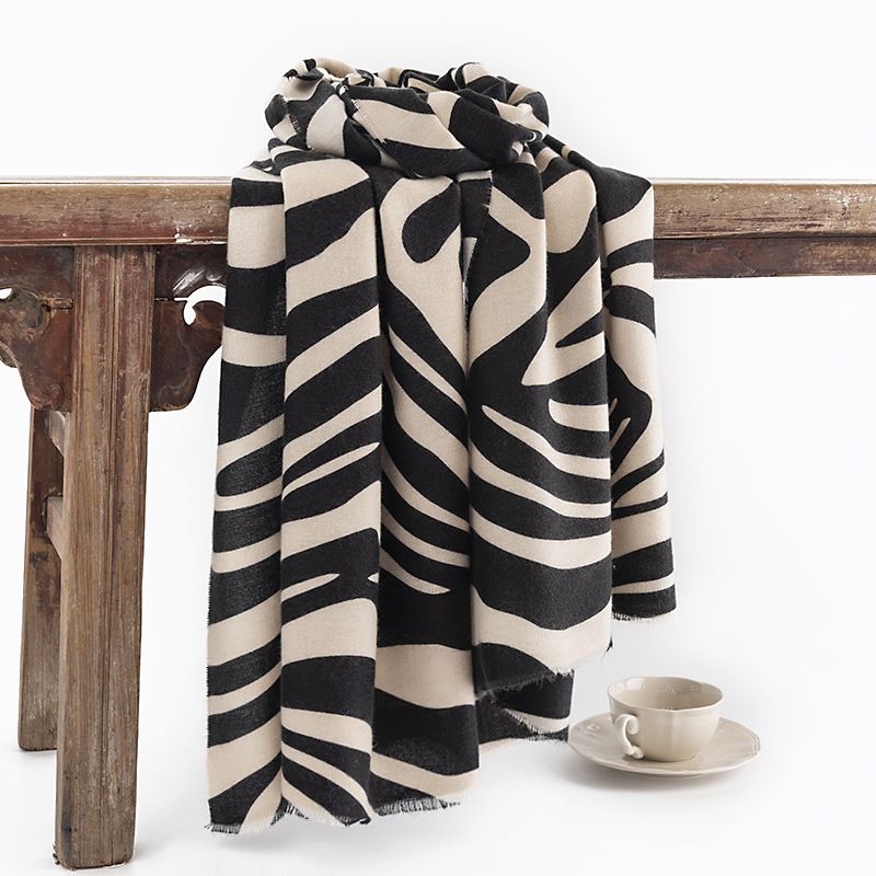 Women's Elegant Zebra Polyester Printing Scarf