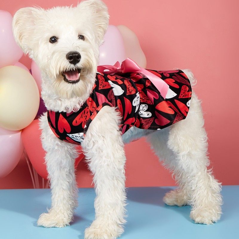 Cute Sweet Polyester Valentine's Day Heart Shape Pet Clothing