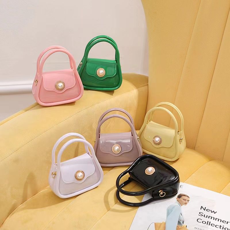 Women's Pvc Solid Color Cute Square Flip Cover Handbag
