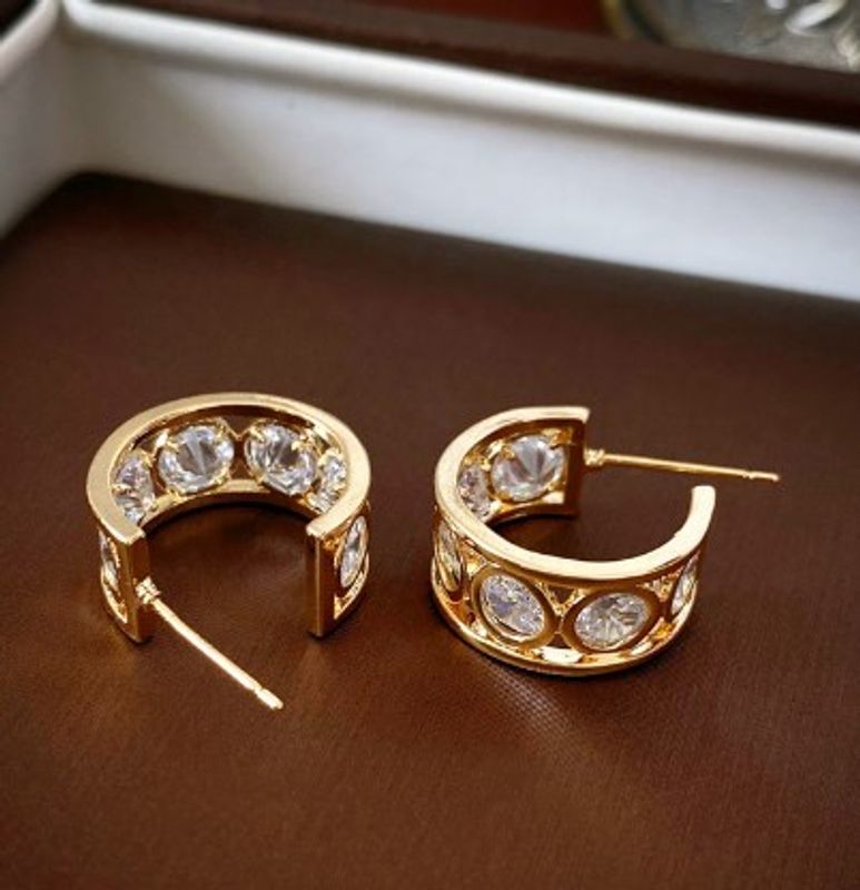 1 Pair Vintage Style Simple Style C Shape Plating Hollow Out Inlay Copper Zircon 14k Gold Plated Ear Studs
