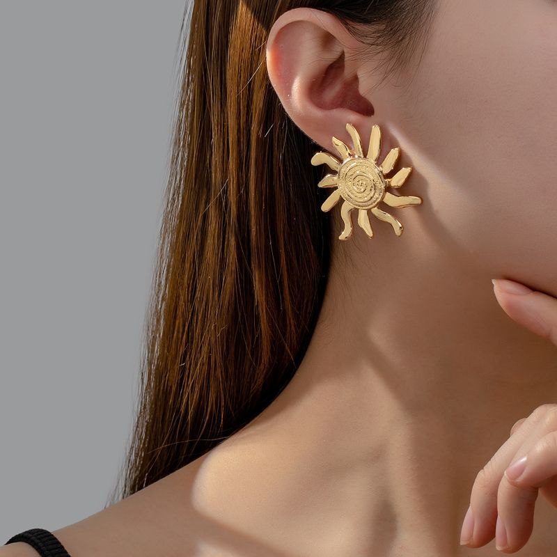1 Pair Casual Simple Style Sun Alloy 14K Gold Plated Ear Studs