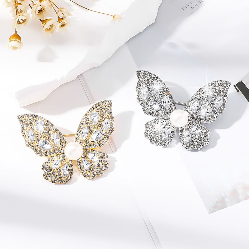 Élégant Papillon Alliage Perles Artificielles Strass Femmes Broches