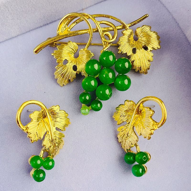 IG Style Leaf Grape Alloy Glass Plating Women's Ear Studs Brooches