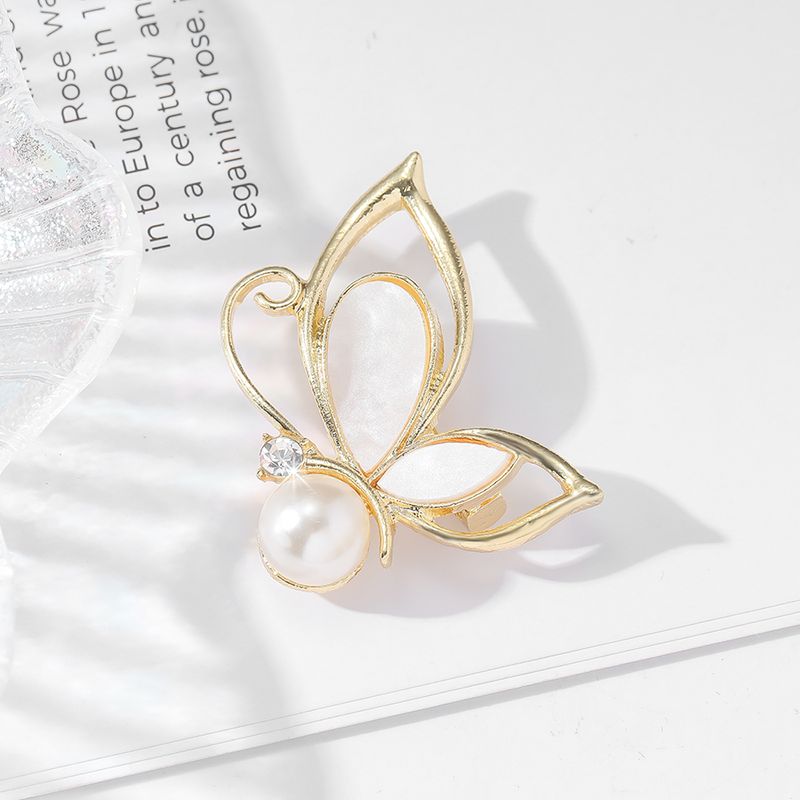 Elegant Butterfly Alloy Inlay Artificial Pearls Women's Brooches
