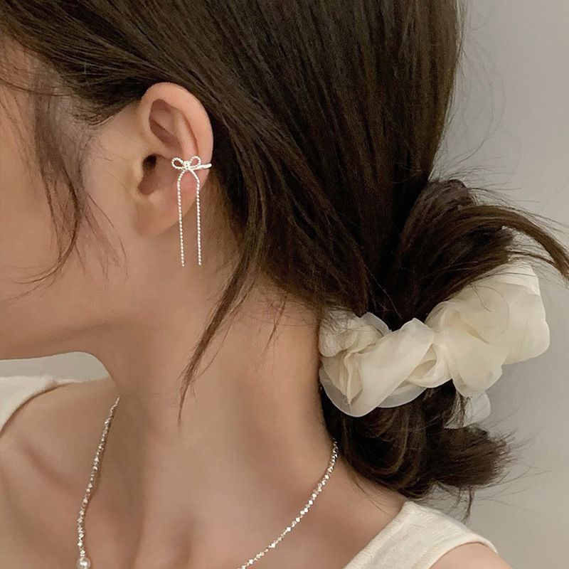 1 Piece Elegant Simple Style Bow Knot Tassel Plating Copper Ear Cuffs