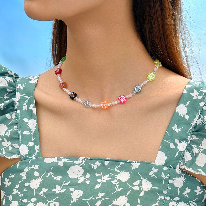 Lindo Bohemio Flor Cristal Artificial Aleación Con Cuentas Mujeres Collar