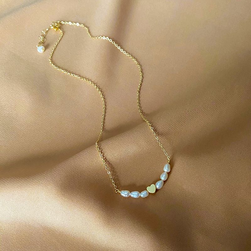 Einfacher Stil Herzform Süßwasserperle Kupfer Halskette In Masse
