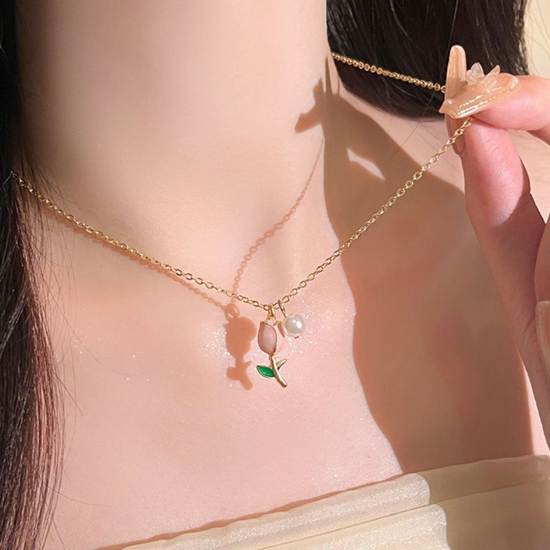 Simple Style Flower Alloy Plating Women's Pendant Necklace
