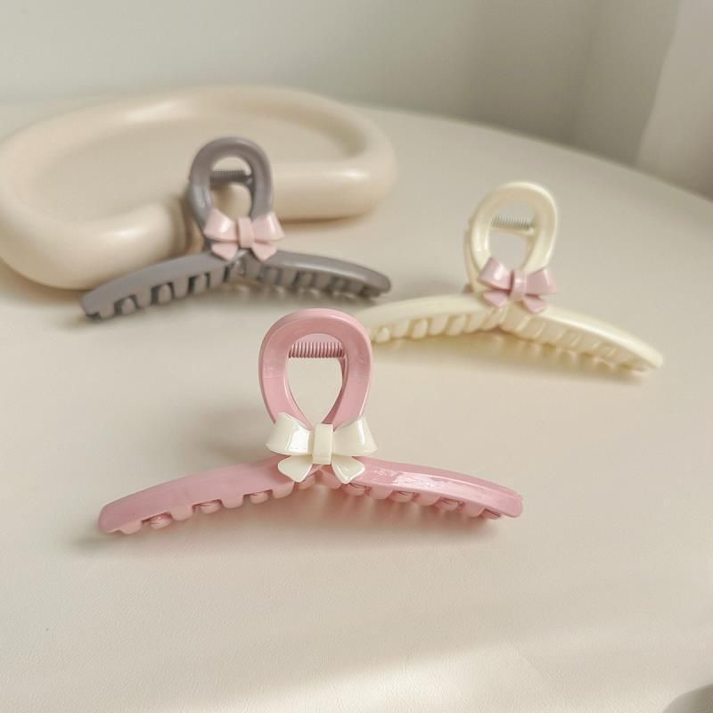 Women's Sweet Bow Knot Plastic Hair Claws